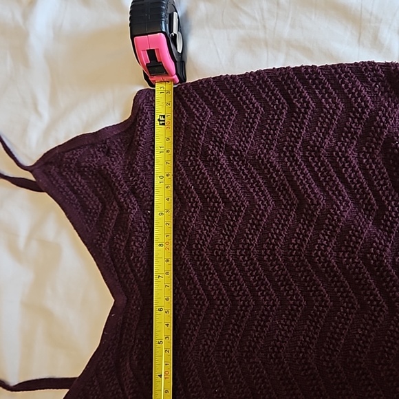 🩴Kendall & Kylie Burgundy Croped Tank Top Size M - Picture 3 of 6